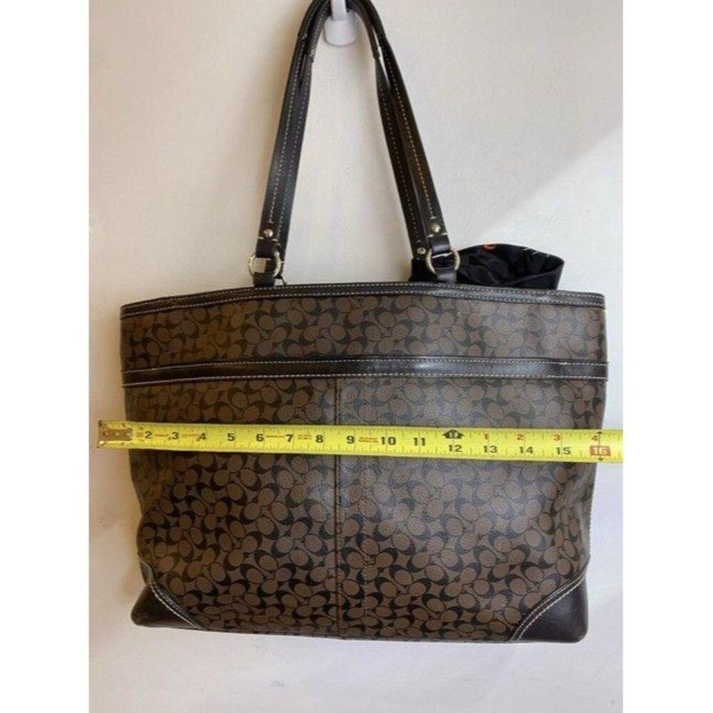 coach shopping xl w w add on winnie the pooh tie b - Picture 2 of 9